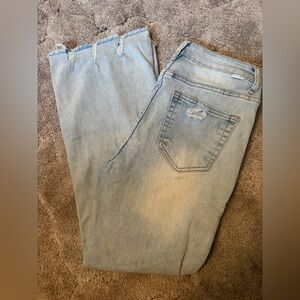 Light Blue Cropped Jeans
